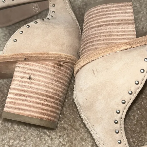FRYE sandals