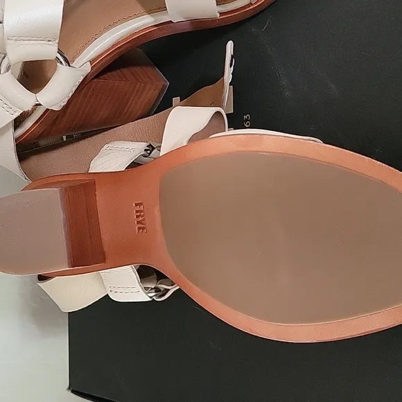 FRYE Sara Harness Sandal
