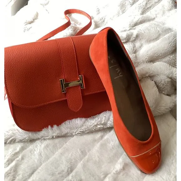 FS/NY French Sole NEW Orange Suede Gold Patent Comfort Flats 9 Rubber Sole SPAIN