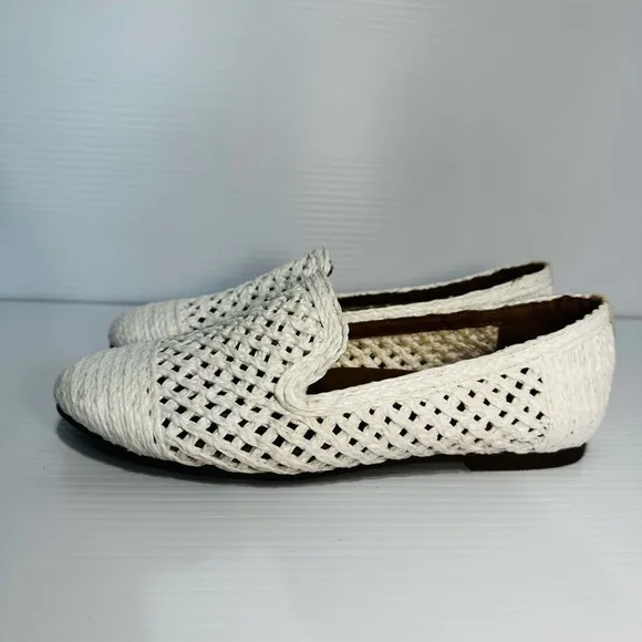 Gentle Souls Eugene White Weave Flats Size 7.5