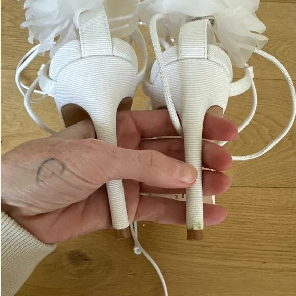 Gianni Bini x Caelynn Bell - Papillon Flower Ankle Wrap Strappy Sandals in White