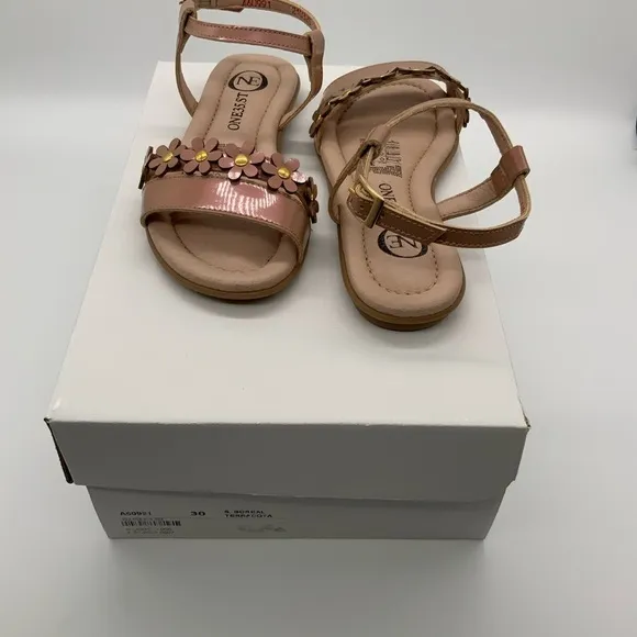 Girls Ankle strap Flat Sandals, Bareal Terracota Size 30 EU 12.5 US