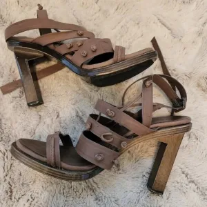 GIVENCHY BLOCK MULTI STRAPE KNOTTED ANKLE WRAP SANDALS SIZE 39.5 (9)
