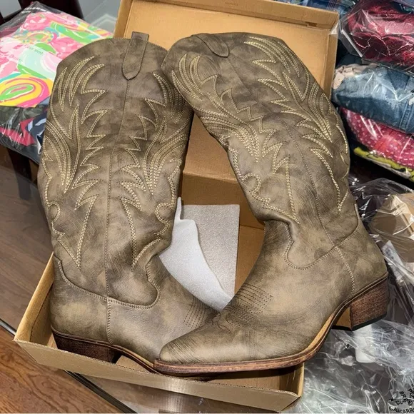 GLOBALWIN NWB! The Western Cowboy Cowgirl Embroidered Knee High Boots size 11