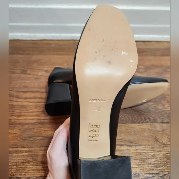 gravitypope Black Leather Heeled Loafers