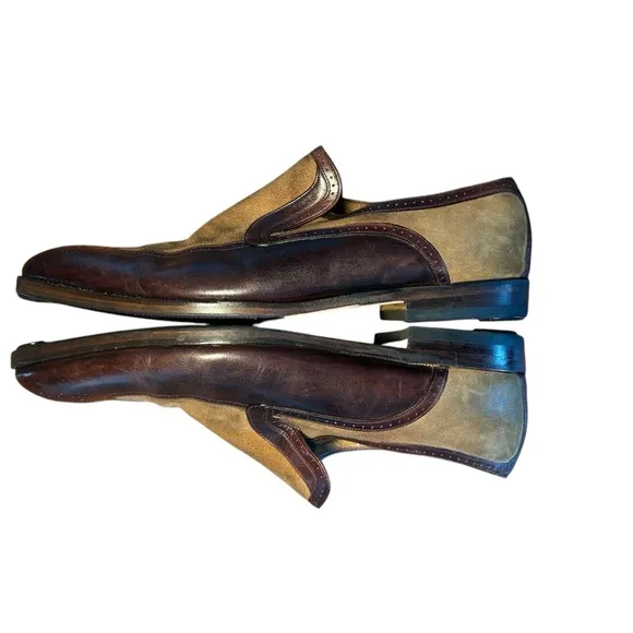 GUCCI Elegant Brown Leather and Tan Suede Slip-On Loafers. 10D