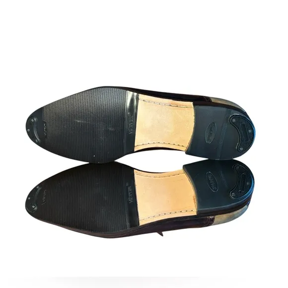 GUCCI Elegant Brown Leather and Tan Suede Slip-On Loafers. 10D