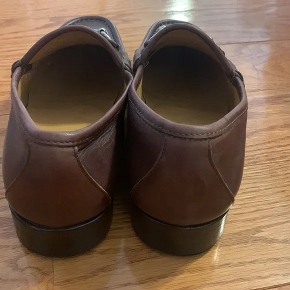 Gucci loafers brown