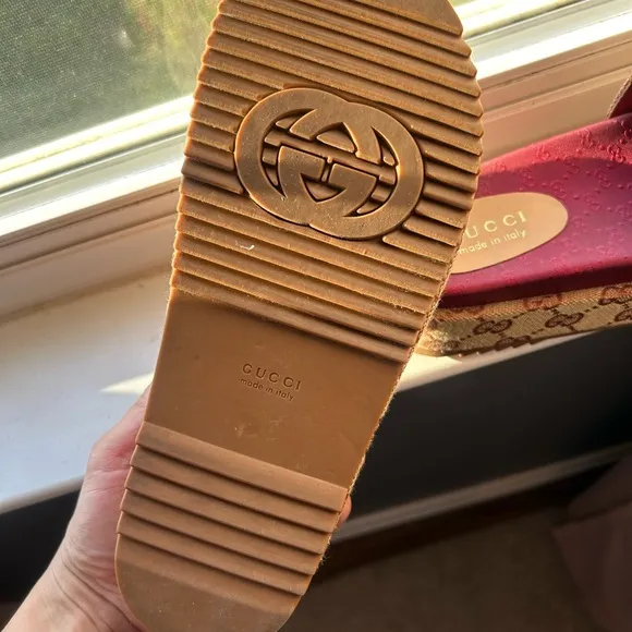 Gucci Tan and Burgundy Slide Sandals