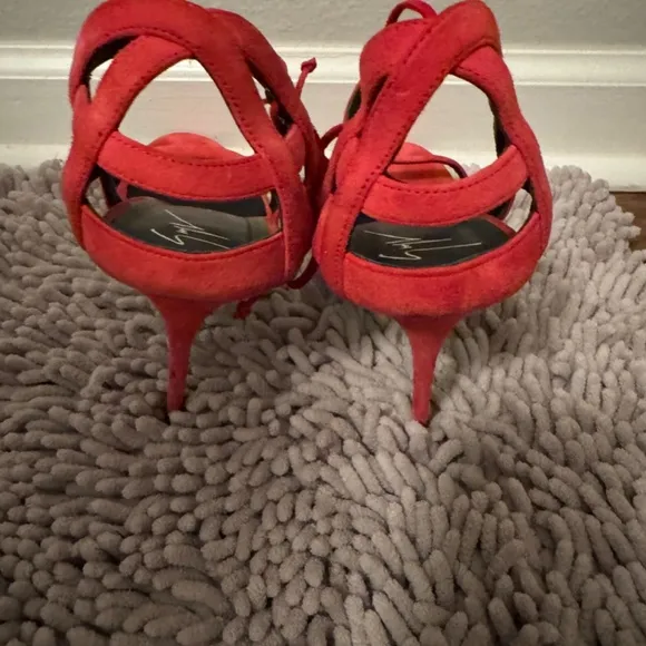 Guisseppe sandals