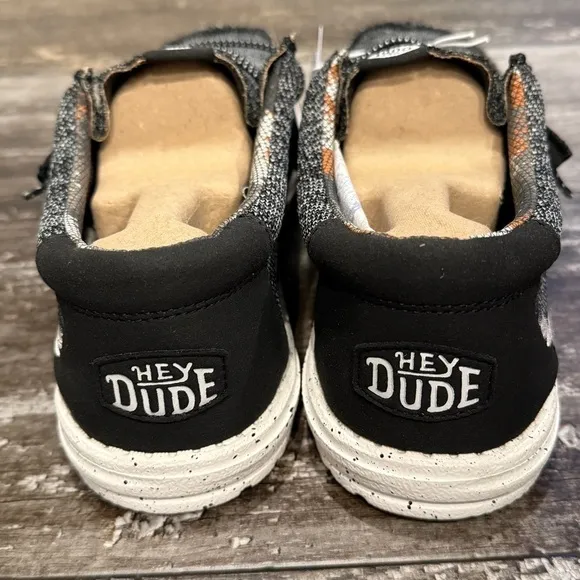 Hey Dude Wally Sox Stitch Wide Lace Up Loafers Shoes Mens 8EE Black White NWT