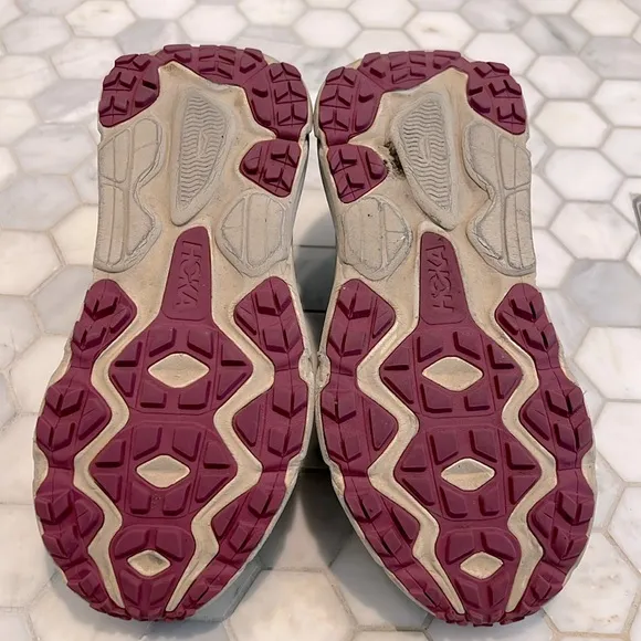 Hoka Challenger ATR 7 Low Top Forest Floor/Beet RootRunning Sneakers Size 8.5B