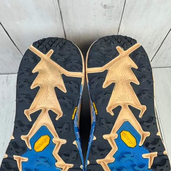 HOKA Indigo Bunting Bleached Apricot Speedgoat 4 Trail Shoe Sneaker Size 10