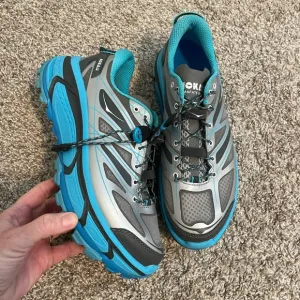 Hoka Mafate Speed running trail blue grey sneakers size women’s 9.5