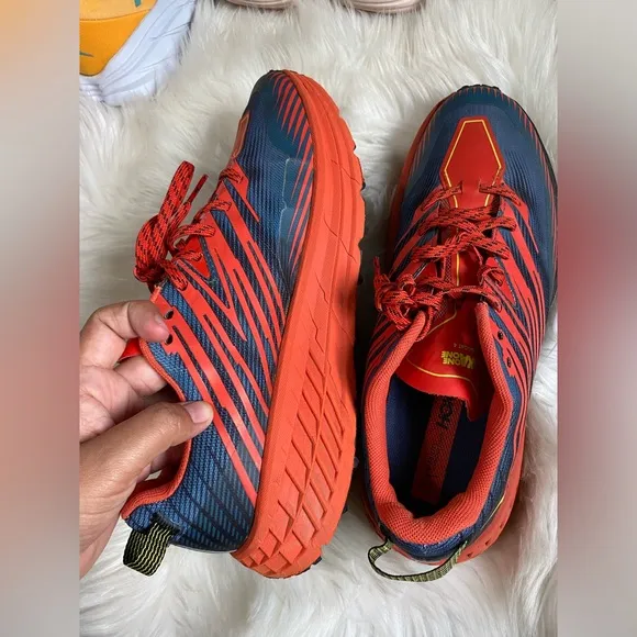 HOKA ONE ONE Speedgoat 4 Men's Trail-Running Lace-up Sneakers size 12.5