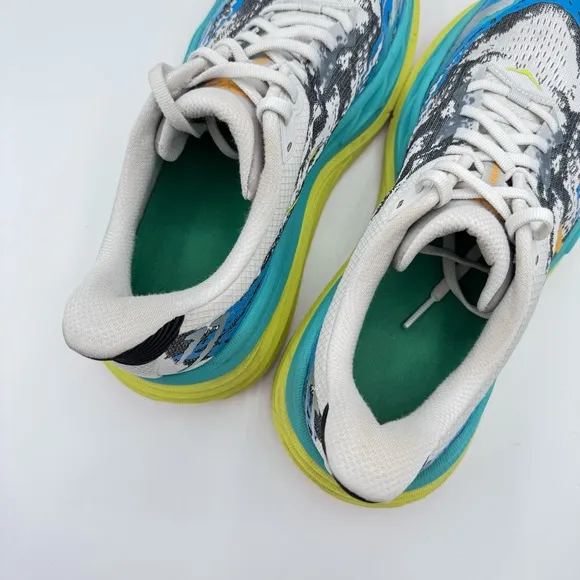 Hoka One One Stinson 7 Evening Primrose Trail Running Sneakers Men’s Size 8.5