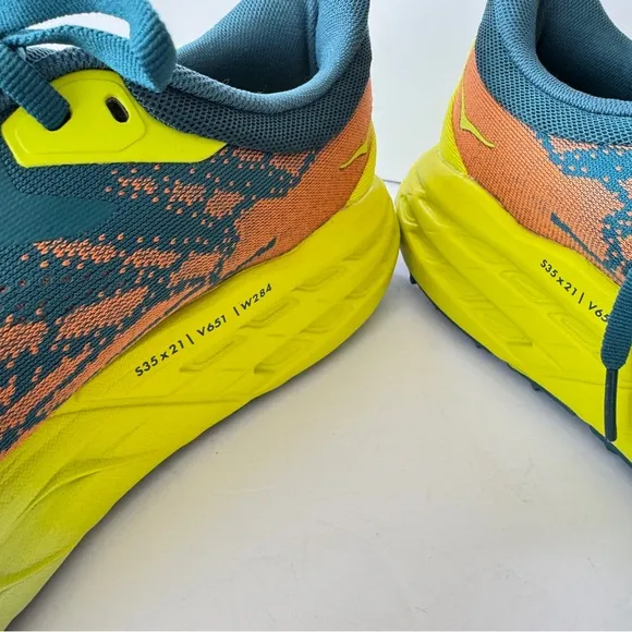 Hoka Speedgoat 5 Men Sneakers Trail Running Hiking Sz 9.5D Blue Coral Athletic