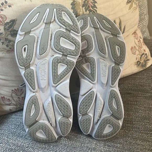 Hooka Bondi 8 Sneakers Trail Running GRAY Size 10.5