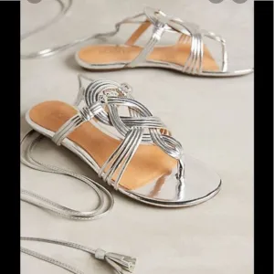🎉HP 🎉 Schutz Eminiana Gladiator Sandals size 10
