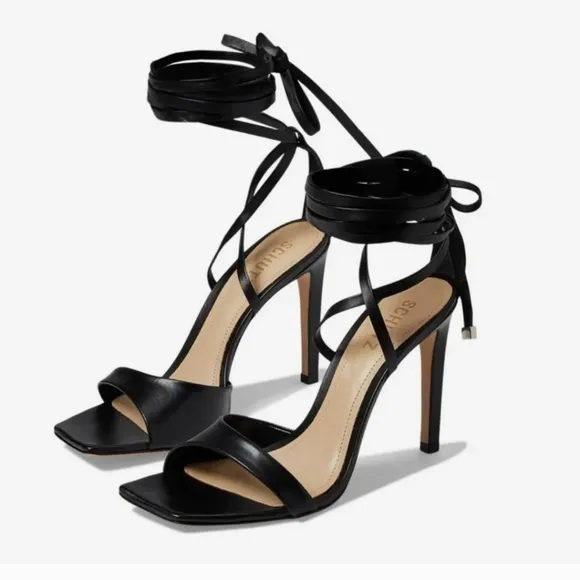 💕HP💕NIB SCHUTZ Bryce Nappa Leather Sandals💕
