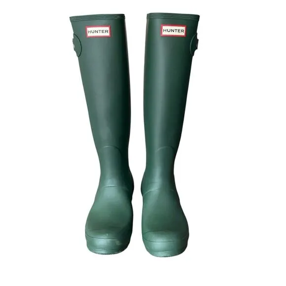 Hunter Tall Knee High Green Rain Boots size 8