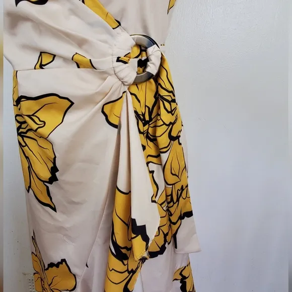 Hutch Women’s Mercer Ruffled Floral Wrap Dress Romantic Size Small