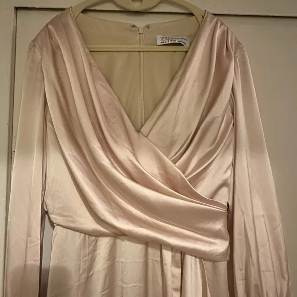 Ieena for Mac Duggal Long Sleeve Gown in Gold Champagne Size 2