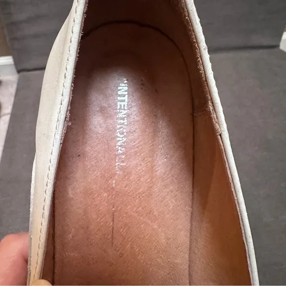Intentionally Blank Temple ice Loafers