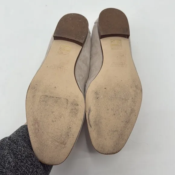 J Crew Almond Biscotti Suede Charlie Women's Loafers with Lucite Chain Size 7
