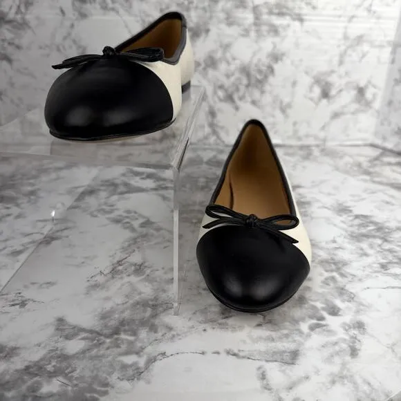 J Crew Womens Captoe Ballet Flats Size 7.5 Ivory Black Leather Bow Preppy Twee