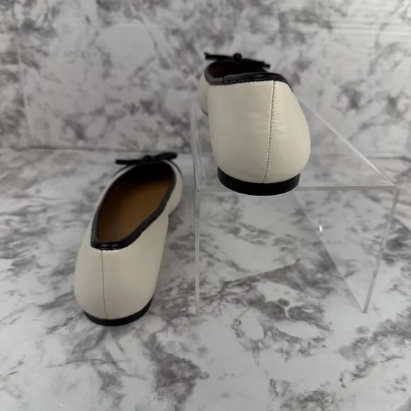 J Crew Womens Captoe Ballet Flats Size 7.5 Ivory Black Leather Bow Preppy Twee