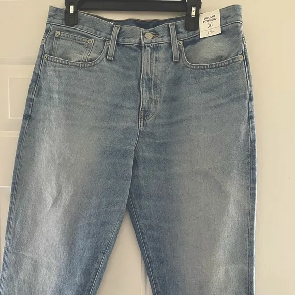 J.CREW Slouchy Boyfriend Jeans NWT Size 30 Rachelle Wash