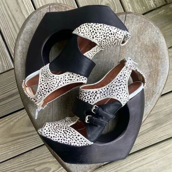 Jeffrey Campbell Rock-Me-X Platform Wedge Shoes Women's Size 7