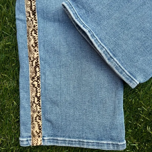 Jen7 for 7 For All Mankind Crest Ankle Straight Snakeskin Stripe Denim Jeans