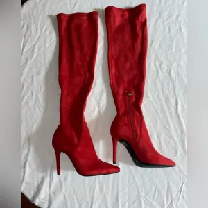 Jessica Simpson Knee High Red Boots NEW size 6M