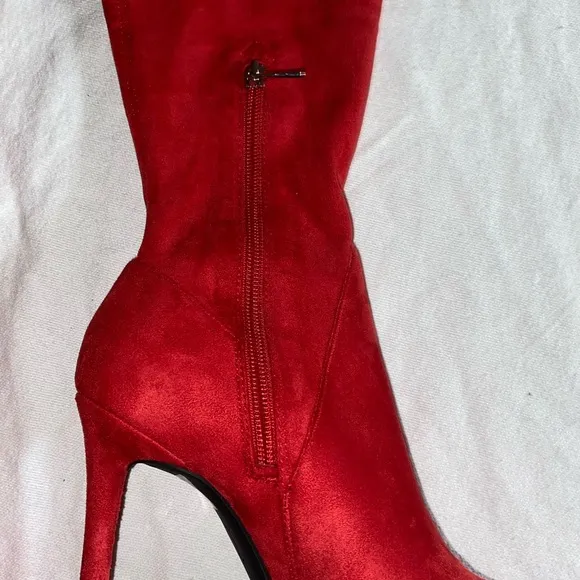 Jessica Simpson Knee High Red Boots NEW size 6M