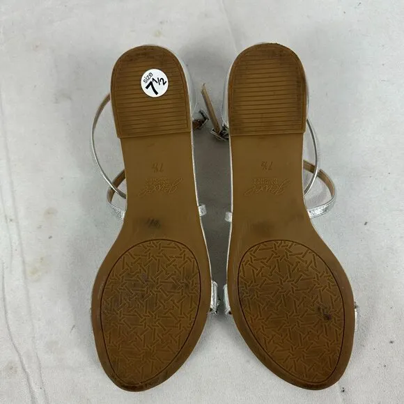 Jewel Badgley Mischka Womens Silver Embellished Sandals Size 7.5