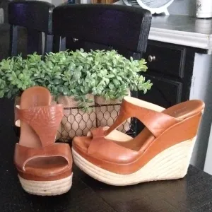 JIMMY CHOO WEDGES ESPADRILLES