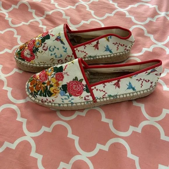 Johnny Was Floral Espadrilles with Red Trim