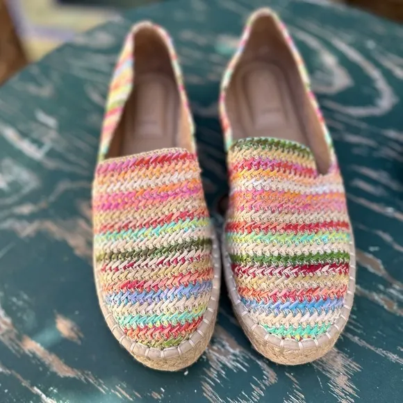 Joie &quot;Cara&quot; platform striped raﬃa jute espadrilles size 9M
