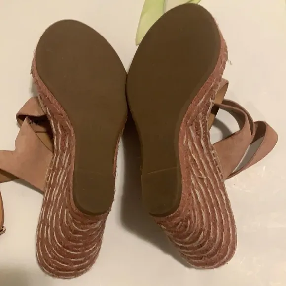 🌟joie Korrat Pink Espadrille Wedges🌟