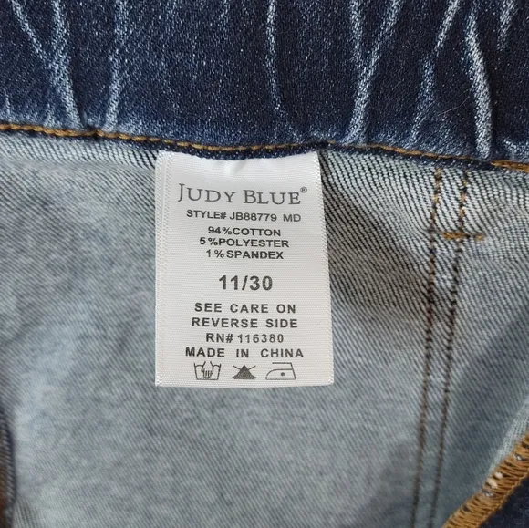 Judy Blue High Rise Deep Pocket Jogger Jeans Size 11/30