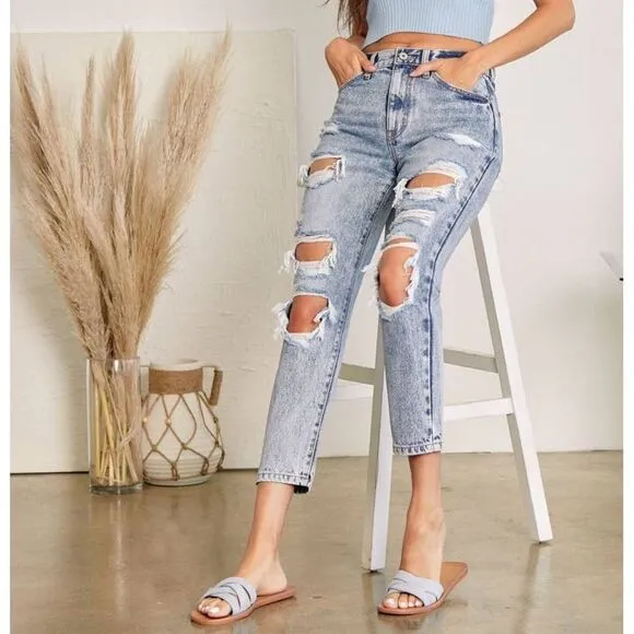 KanCan Karen High Rise Mom Distressed Denim Cropped Jeans 13/30 NWT