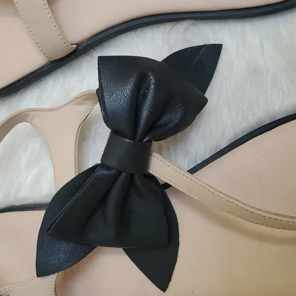 Karl Lagerfeld Goldie Elegant Leather Black Bow Women's Sandals Size 11