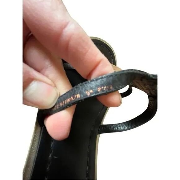 Kate Spade Black &amp; Gold Leather Eiffel Tower Strap Flat Sandals Size 8 1/2 M