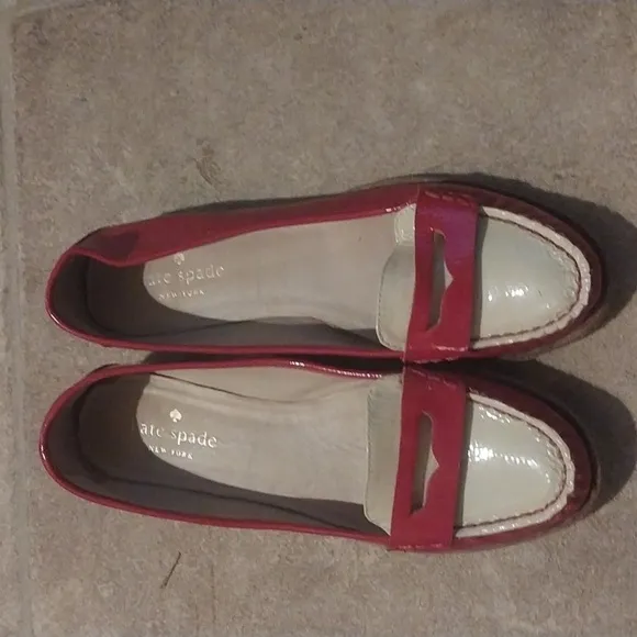 Kate Spade Cody Loafers 6 1/2 M 6.5 Red Ivory Leather Two Tone Wood Heel