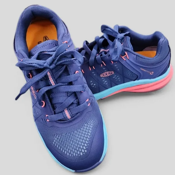 Keen‎ Blue and Pink Sneakers with Breathable Mesh and Sleek Design
