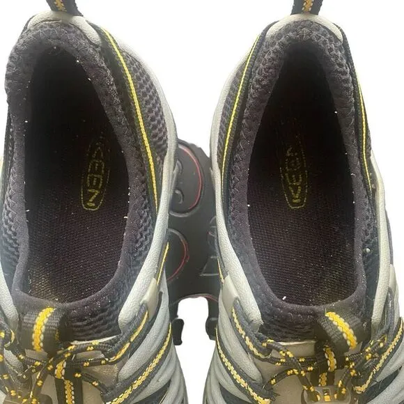 Keen Cimarron II Water  Mens Hiking Travel Outdoors Trail Camping Mens Size 11
