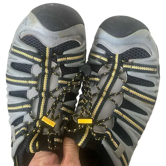 Keen Cimarron II Water  Mens Hiking Travel Outdoors Trail Camping Mens Size 11
