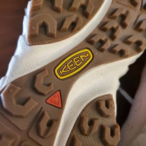 KEEN  Lace-Up Hiking Trail NXIS Speed Sneakers